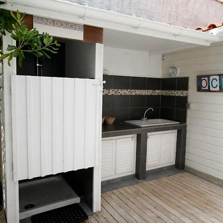 Casa vacanze With Pool & Nice Terraces Close To The Beach Hourtin